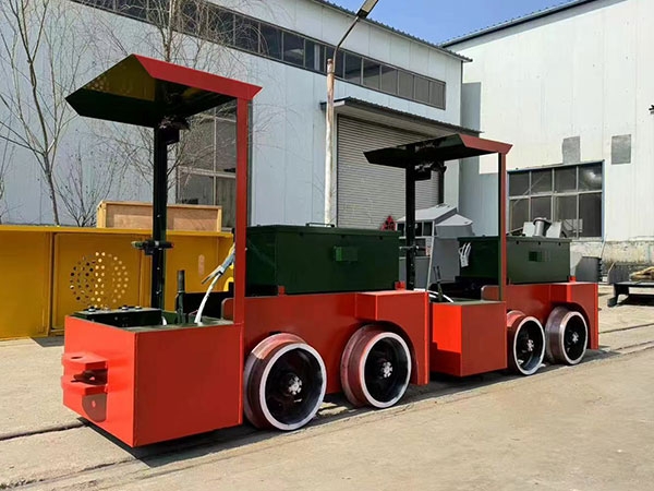 礦用電機車